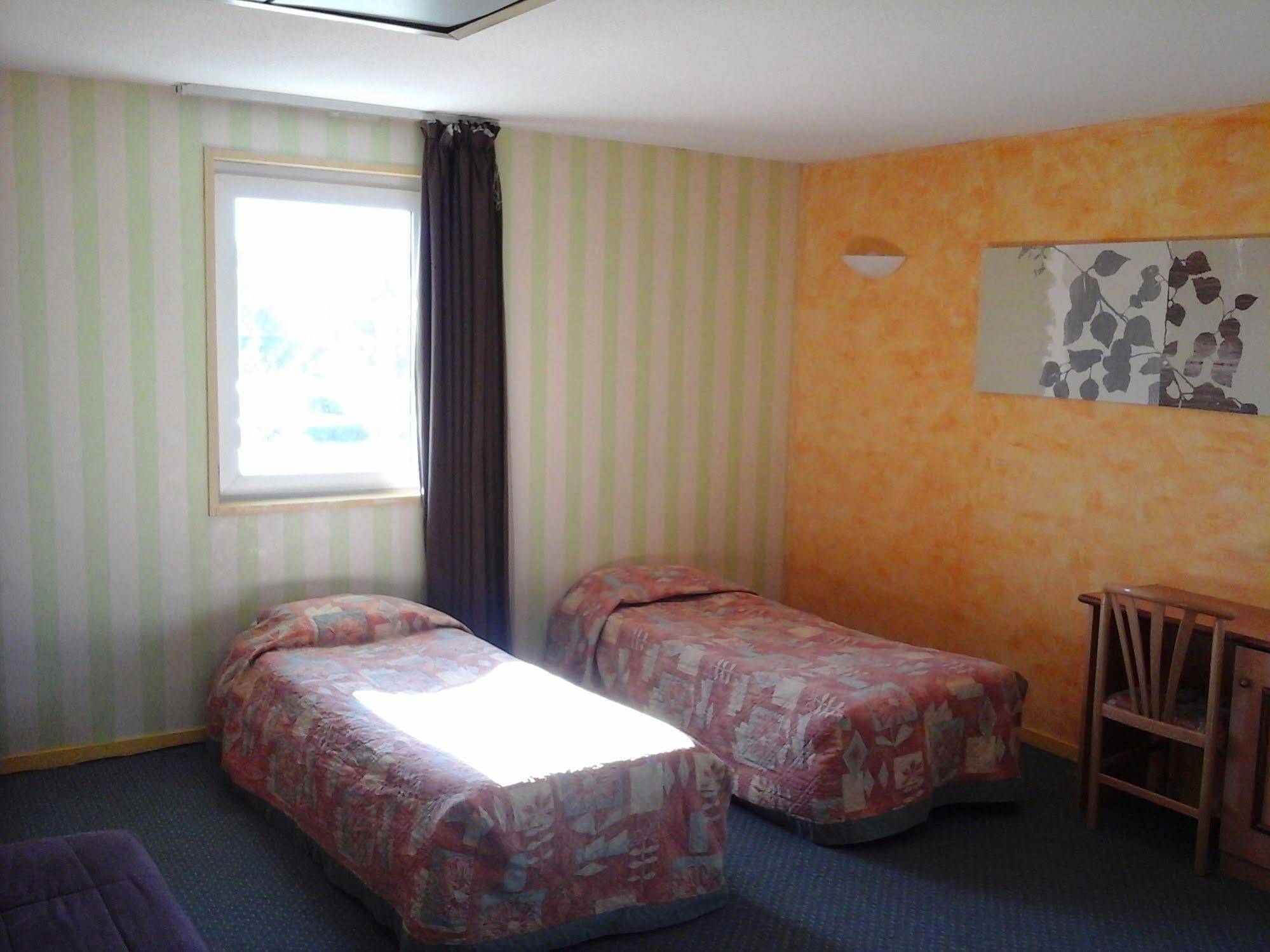 Senior Suite