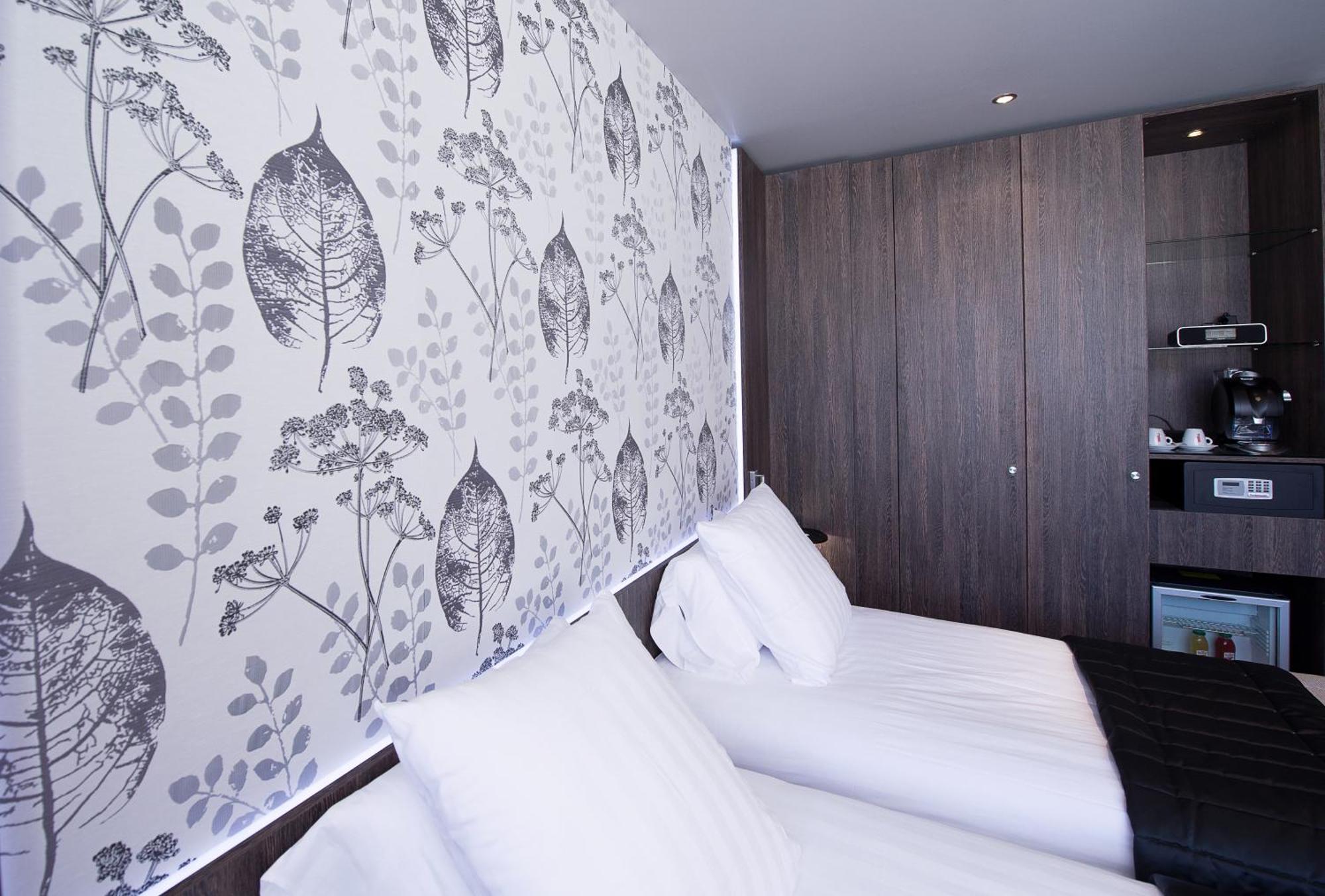 Superior Twin Room City View