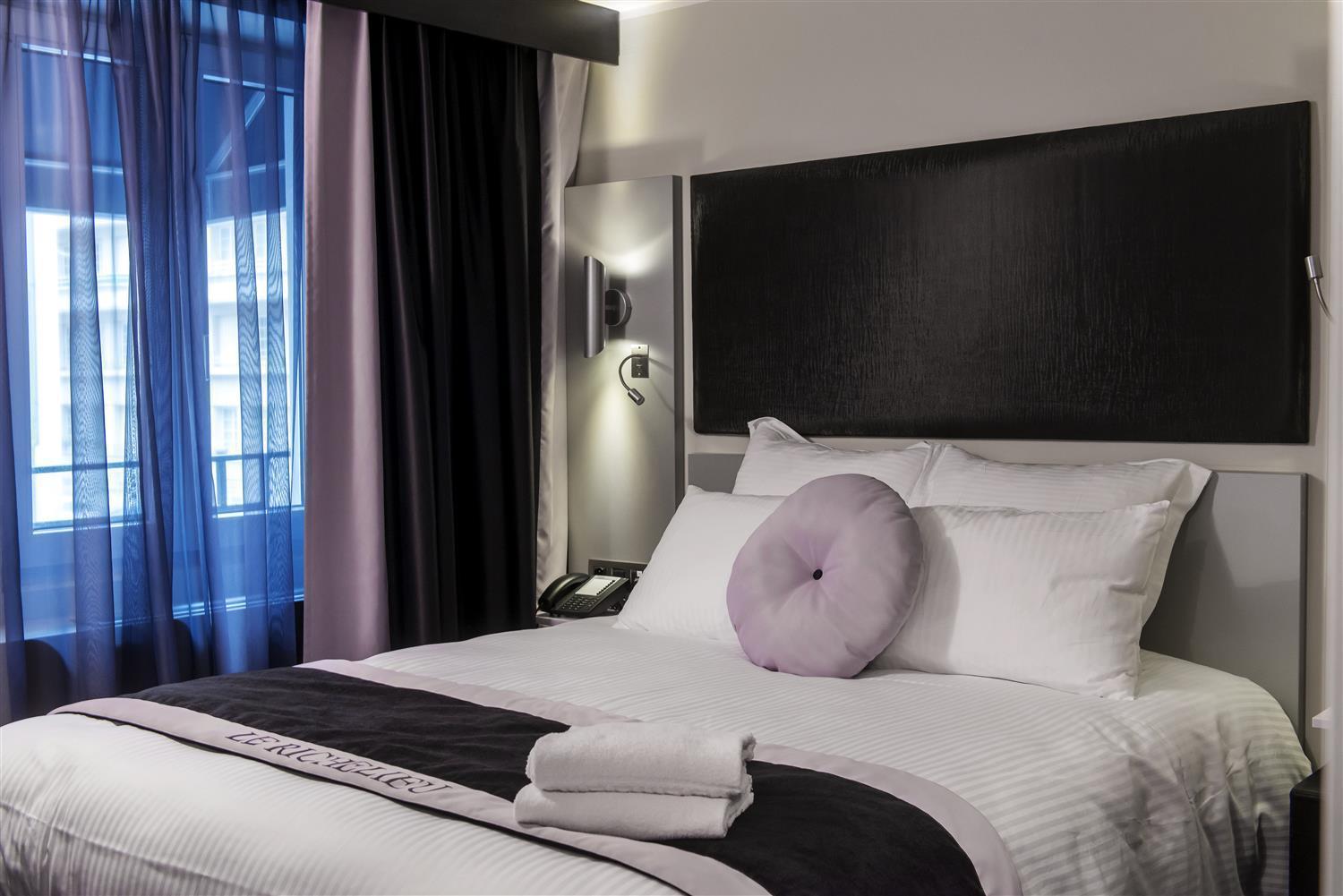 Standard Single Room Double Bed Train Side