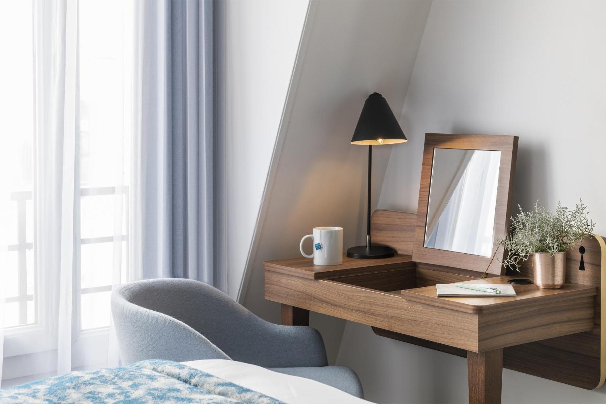 Superior Double Room Access to Relaxation Area