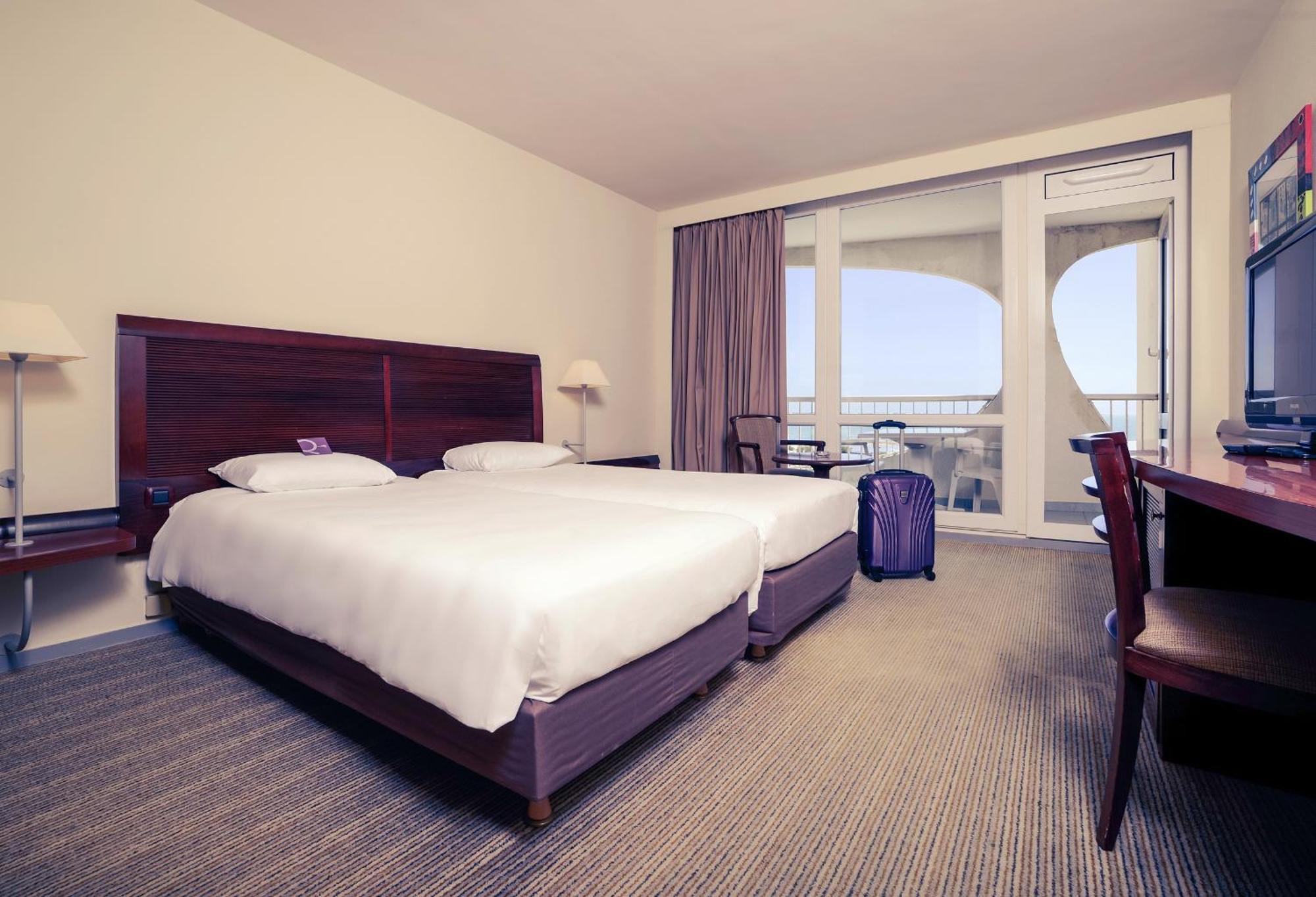 Classic Twin Room Harbour View
