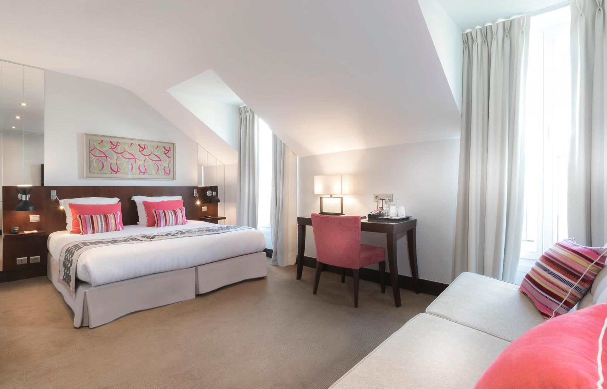 Prestige Family Room