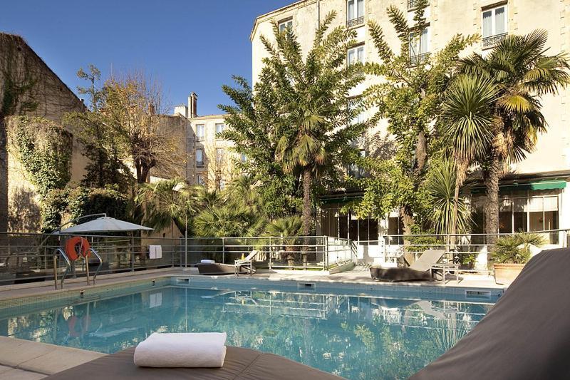 Superior Double Room Pool Garden View