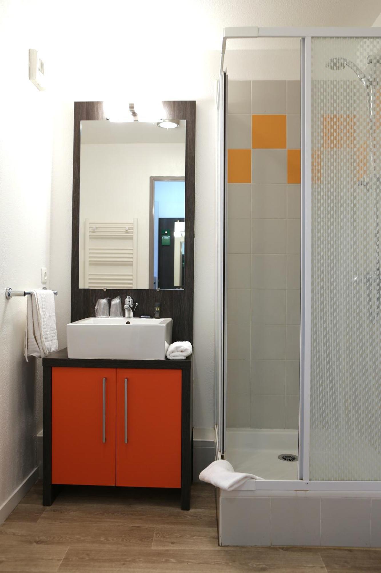 Twin Studio Apartment