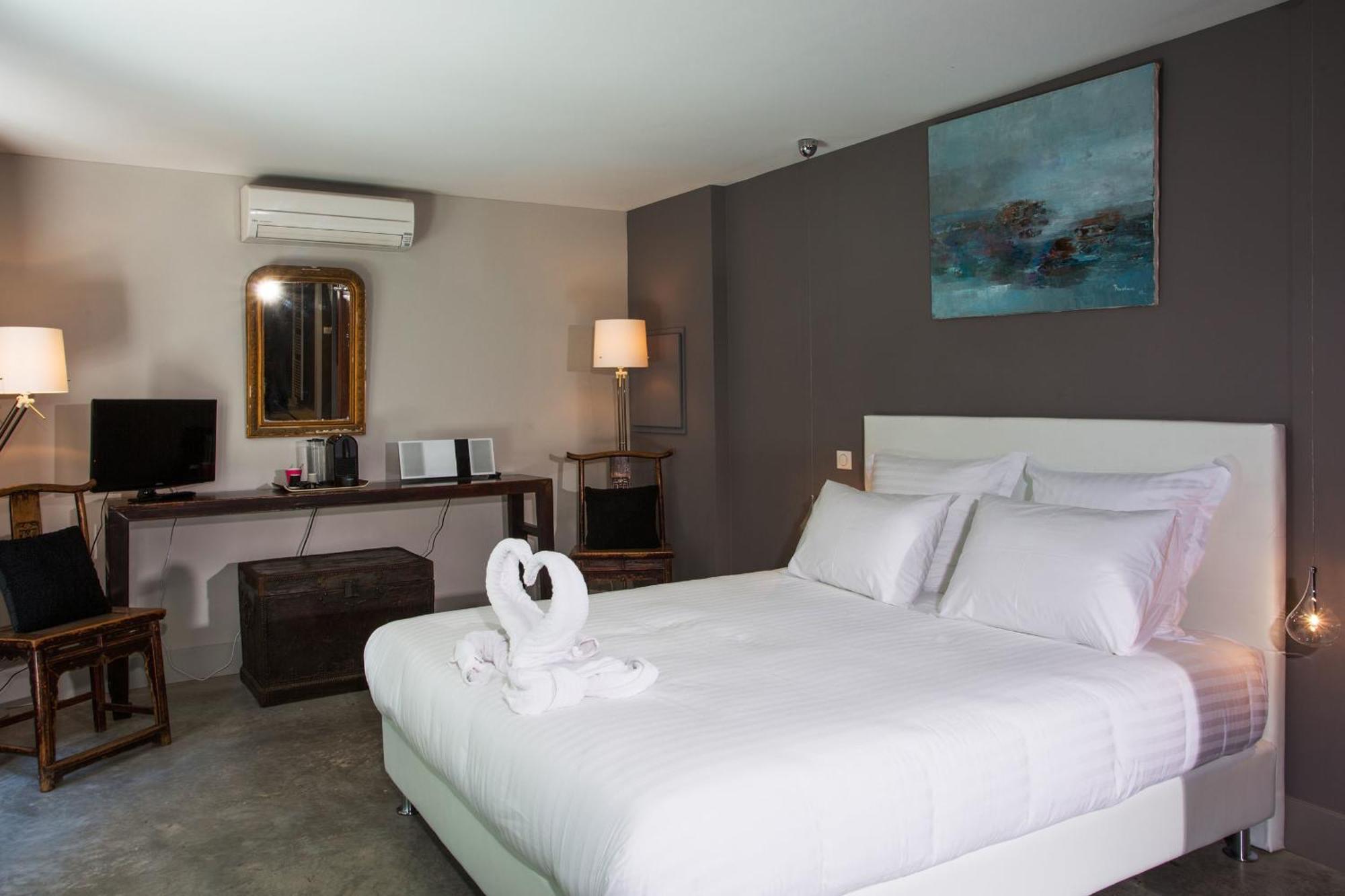 Deluxe Room Jacuzzi