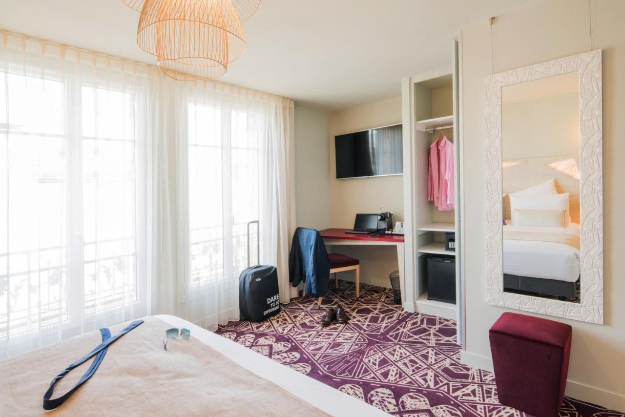 Standard Queen Room