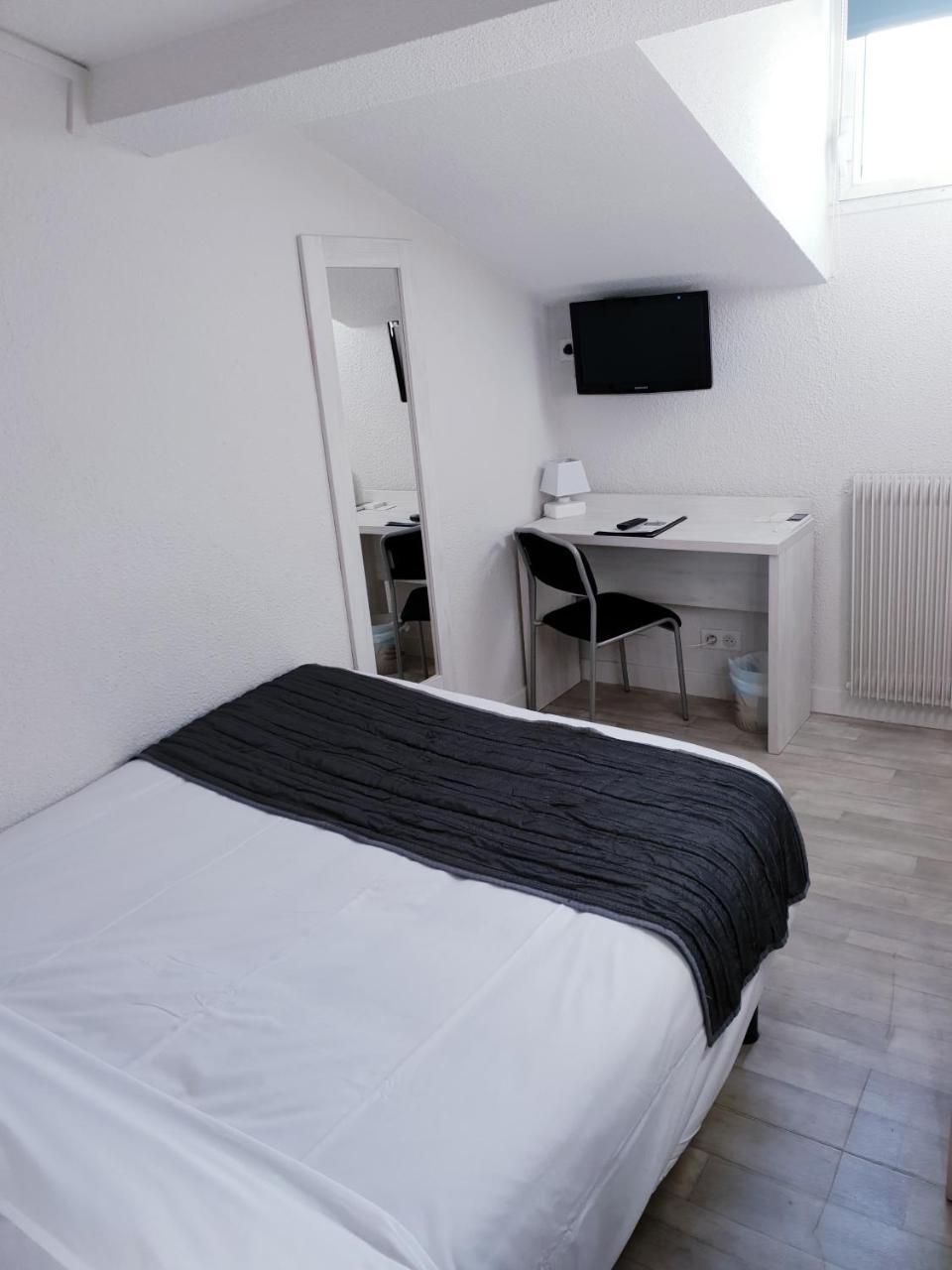 Small Double Room