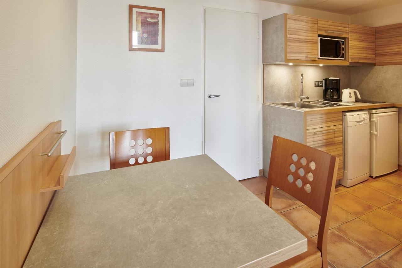 Studio Apartment Sea View