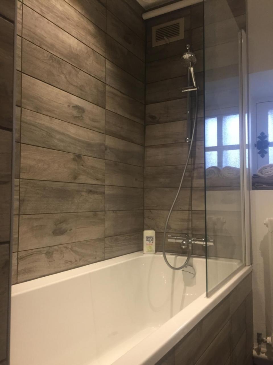 Family Suite Bath