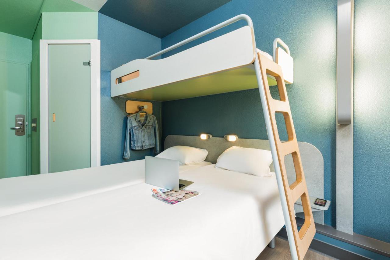 Triple Room One Double Bed One Bunk Bed
