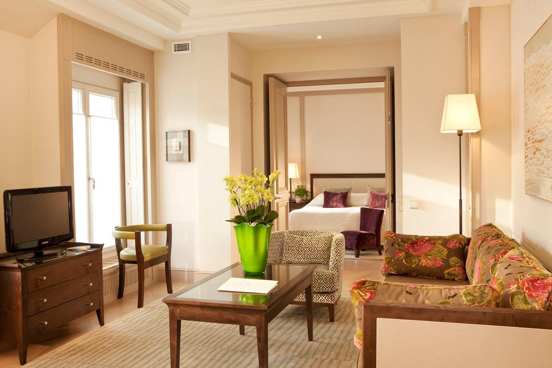 Prestige Suite