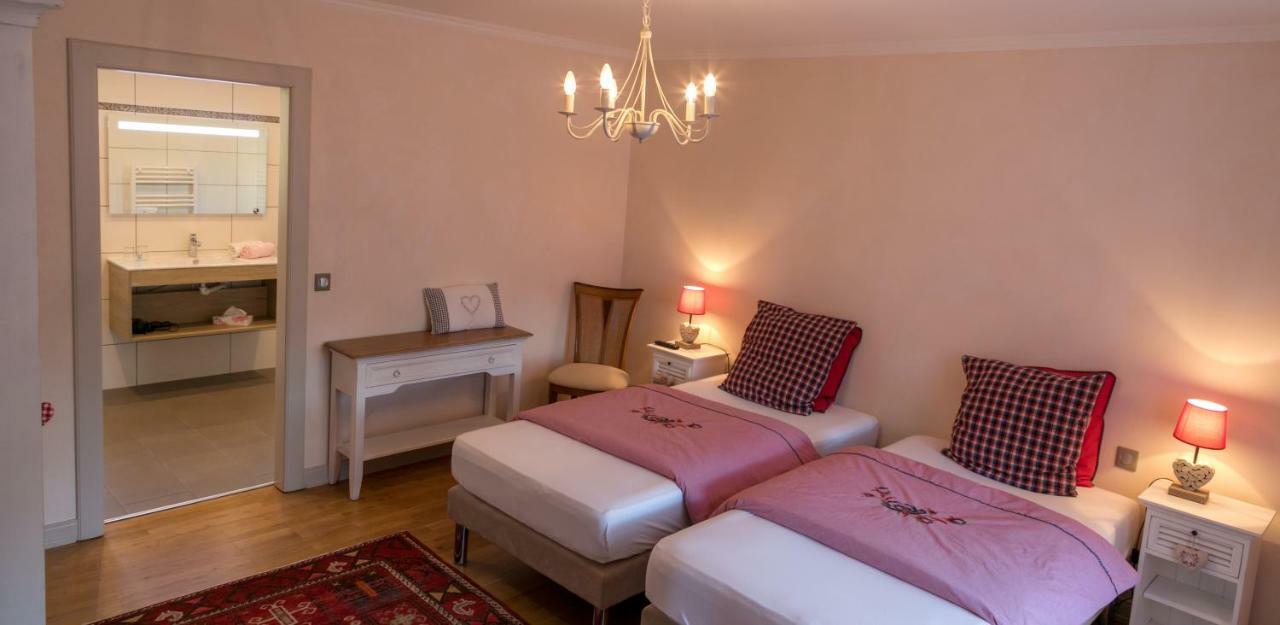 Double or Twin Room Private Bathroom
