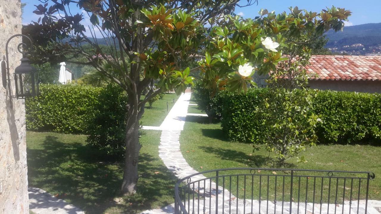 Double Room Garden View