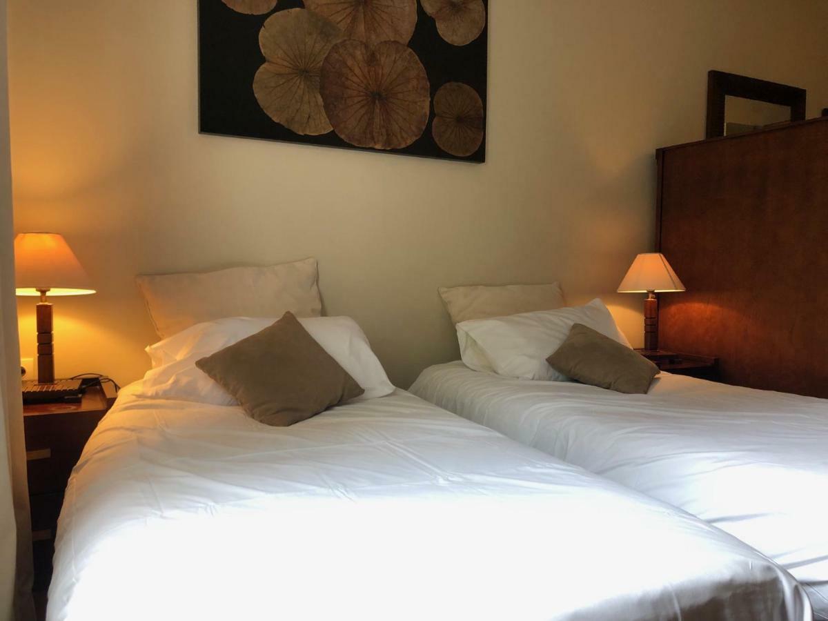 Studio Twin Beds