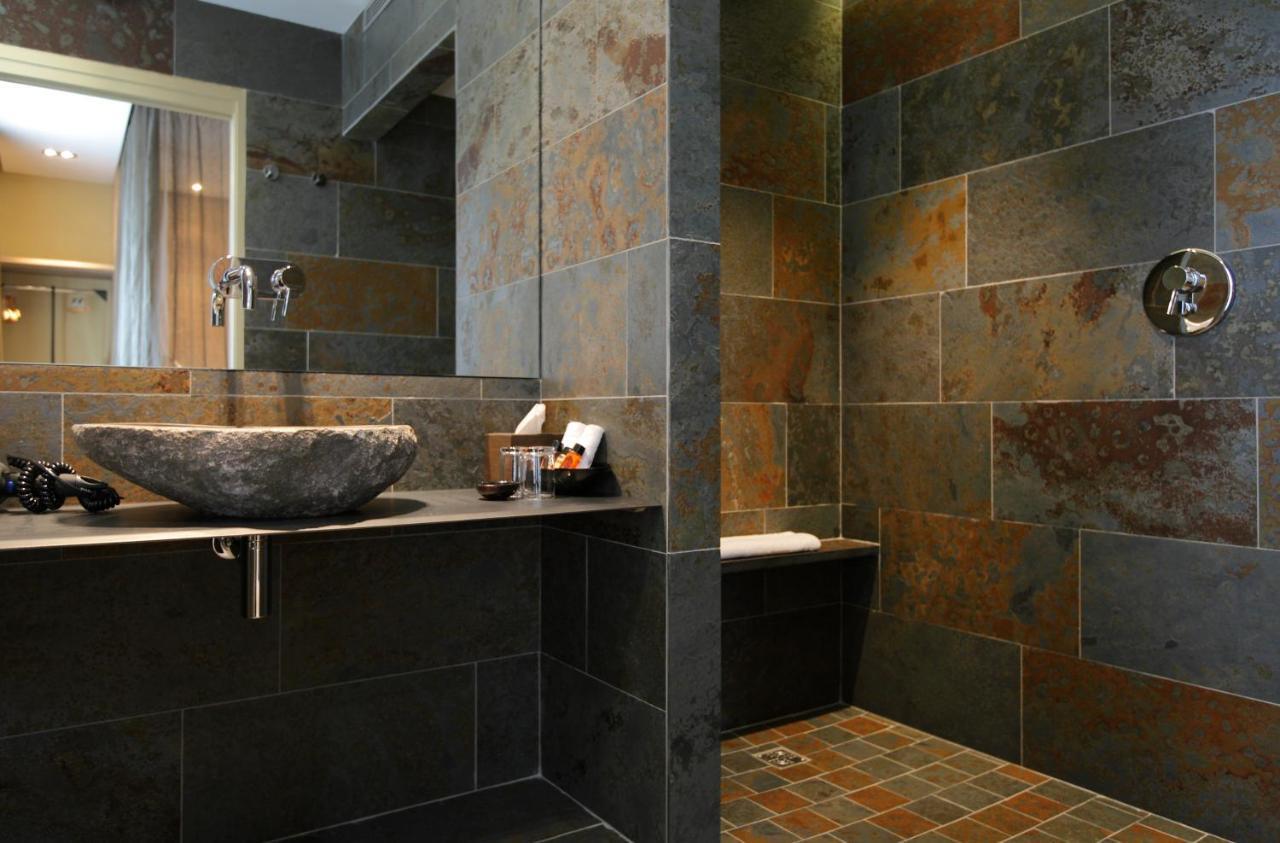 Emotion Room