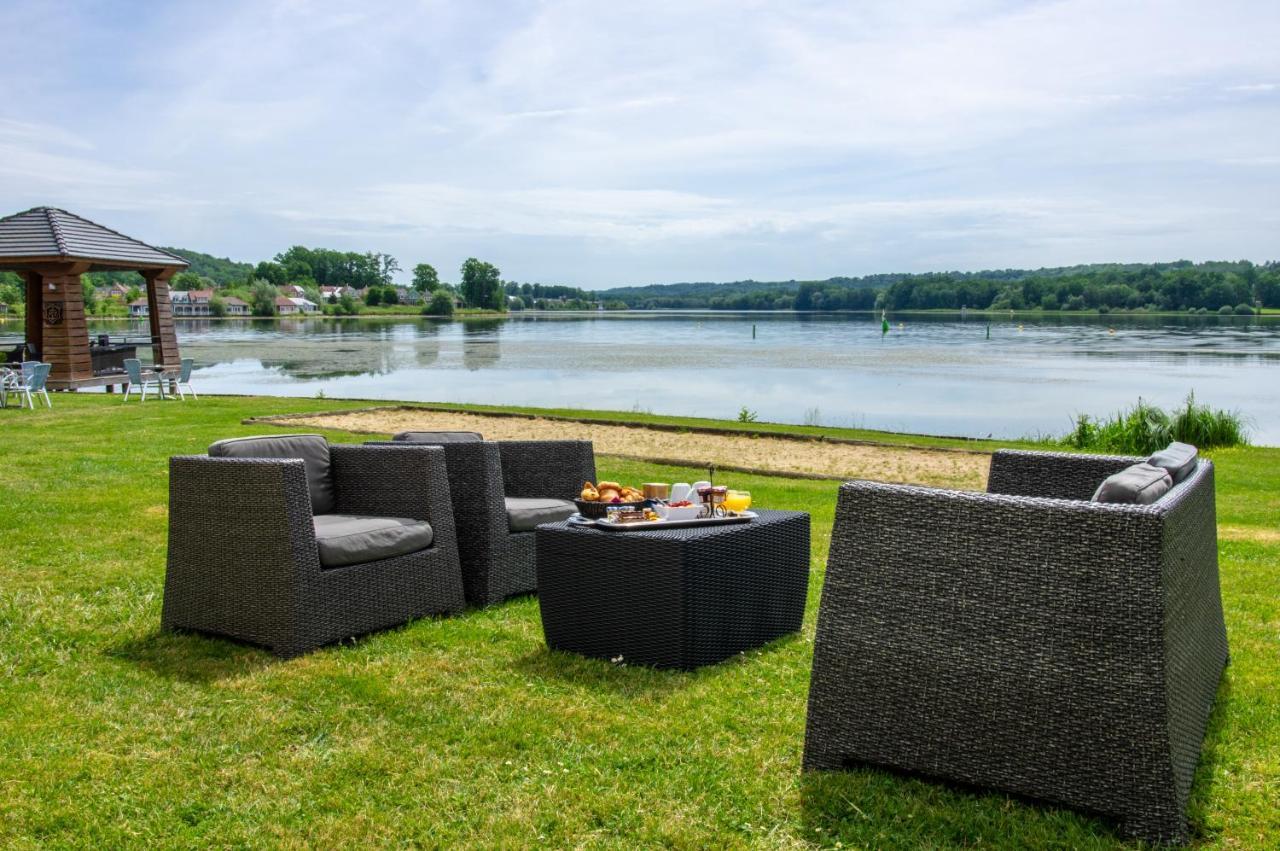 Double Room Terrace Lake View