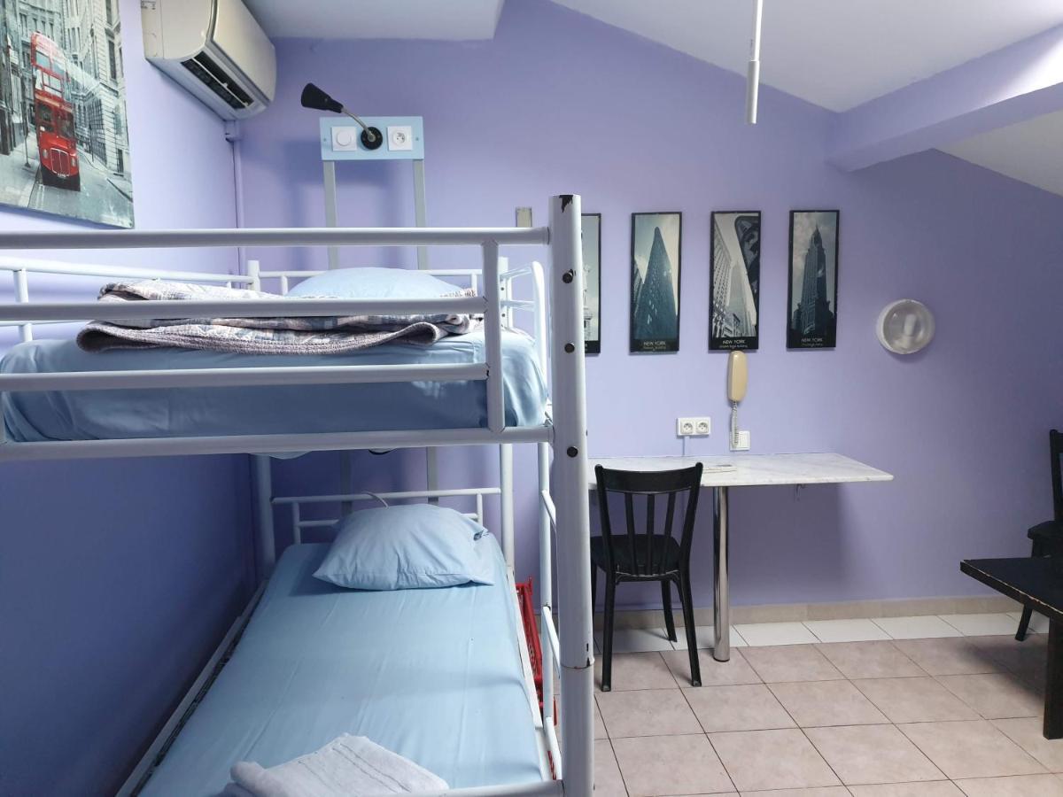Bed 4-Bed Female Dormitory Room
