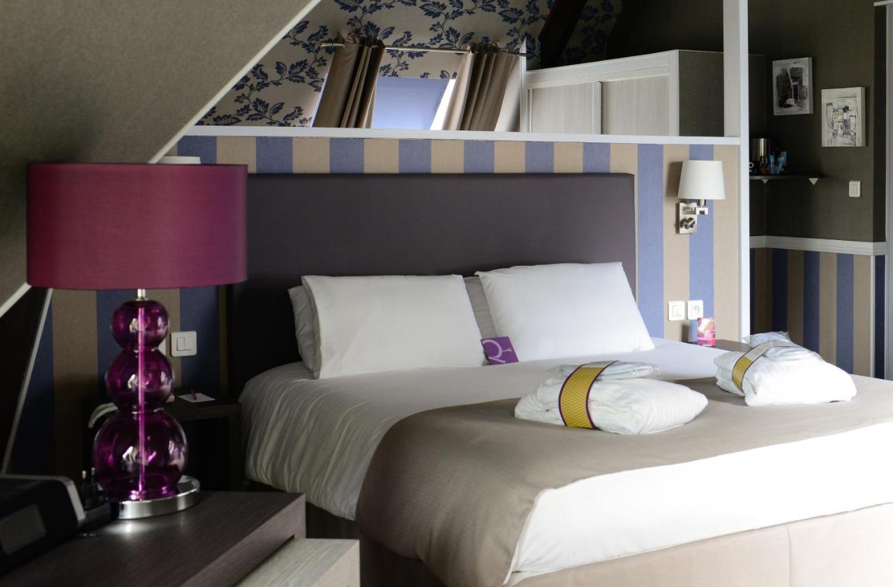 Suite Privilège avec 1 Lit Double et 1 Canapé-Lit