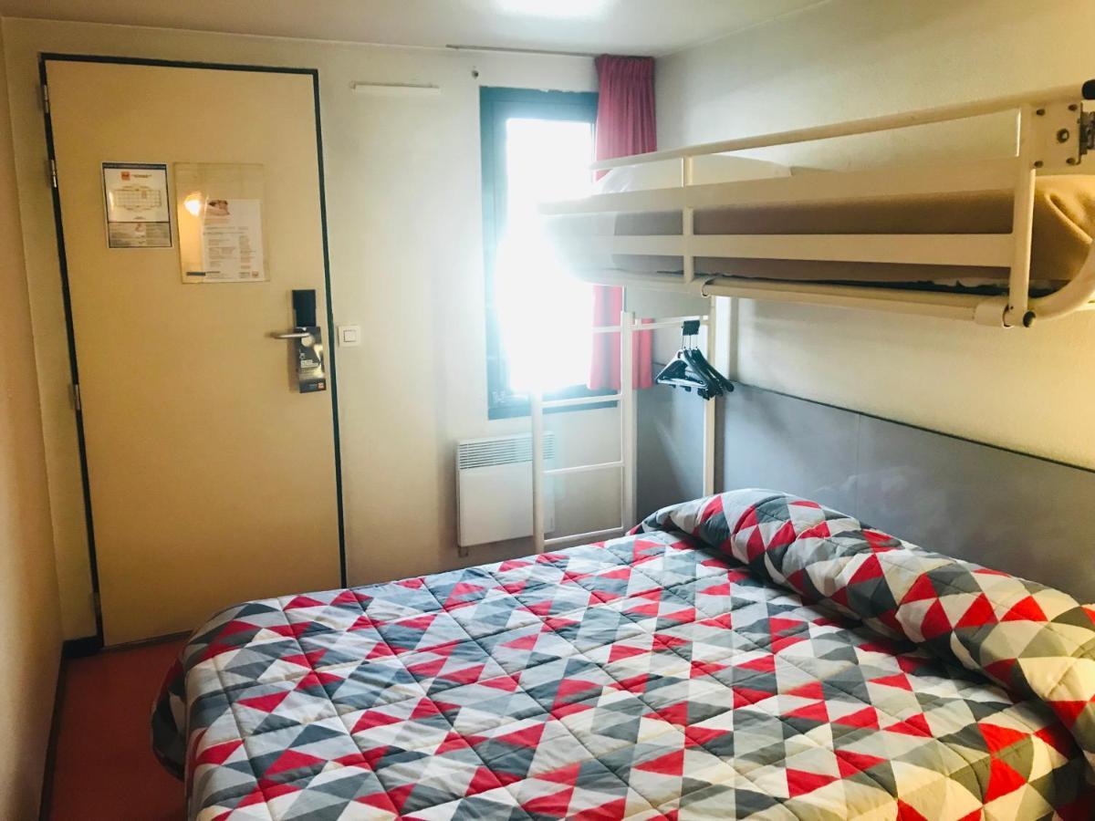 Triple Room 1 Double Bed 1 Single Bed