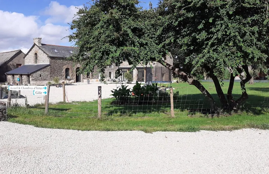 Chambres d`hôtes Domaine des Haies-1