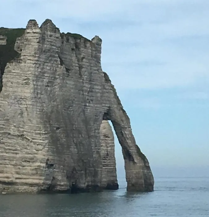 Au Bonheur D'Etretat-1