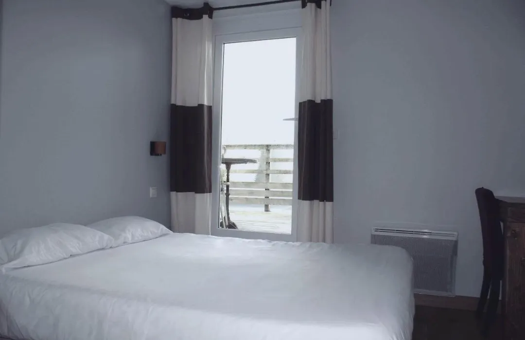 Hotel Au Bout Du Monde-1