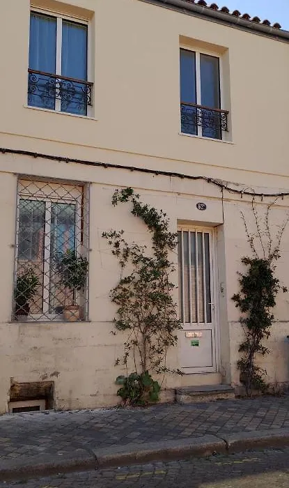 Belle Chambre Sur Terrasse A 3 Min De La Gare-1