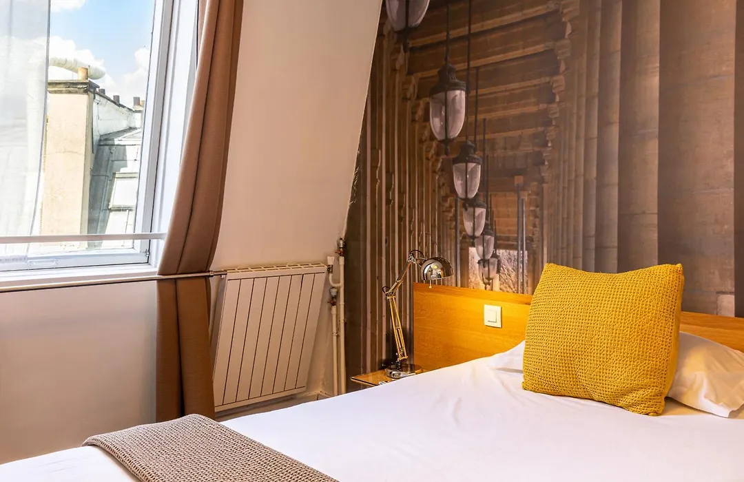 Le 20 Prieuré Hôtel-1