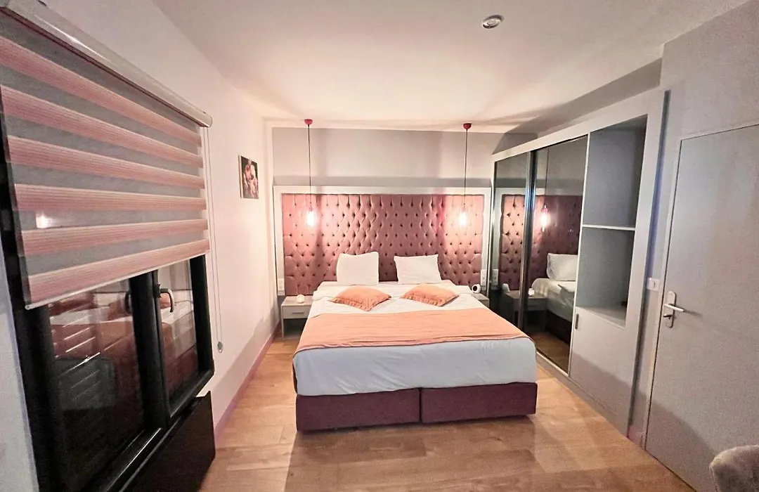 Paris Luxury Guest House - CDG Aéroport-1