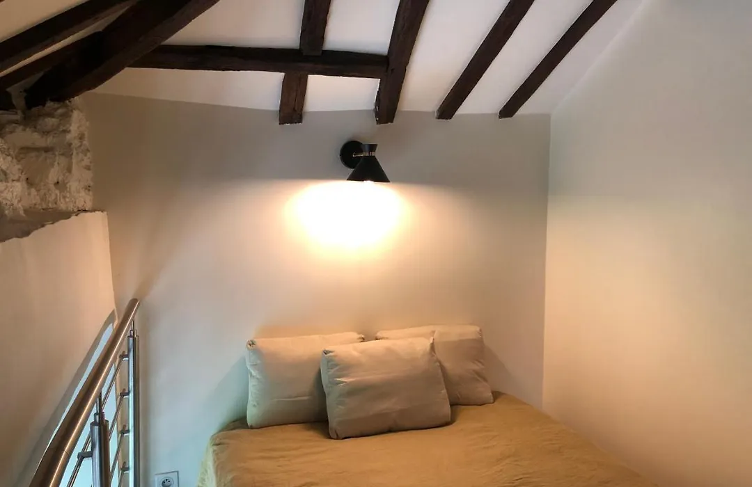 Suites Rive Gauche - Maison Montmartre - Chez Ludo-1