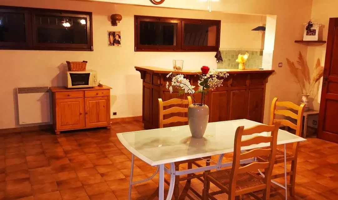 Studio 53 M2 Avec Piscine-1