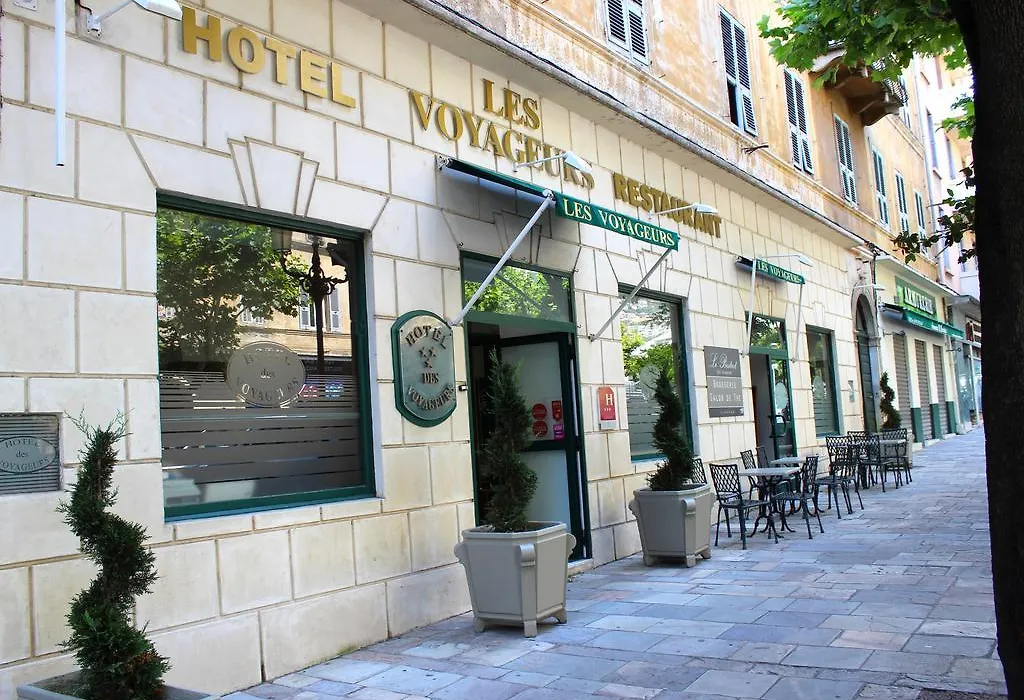 Hotel Les Voyageurs-1