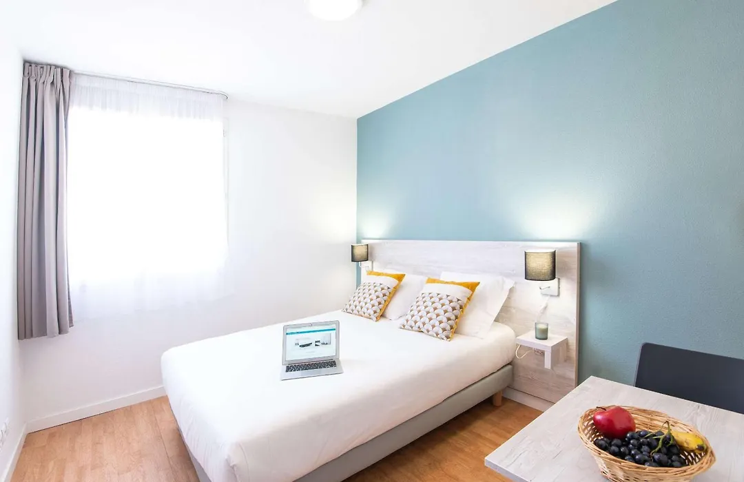 Comfort Aparthotel Aix Le Tholonet-1