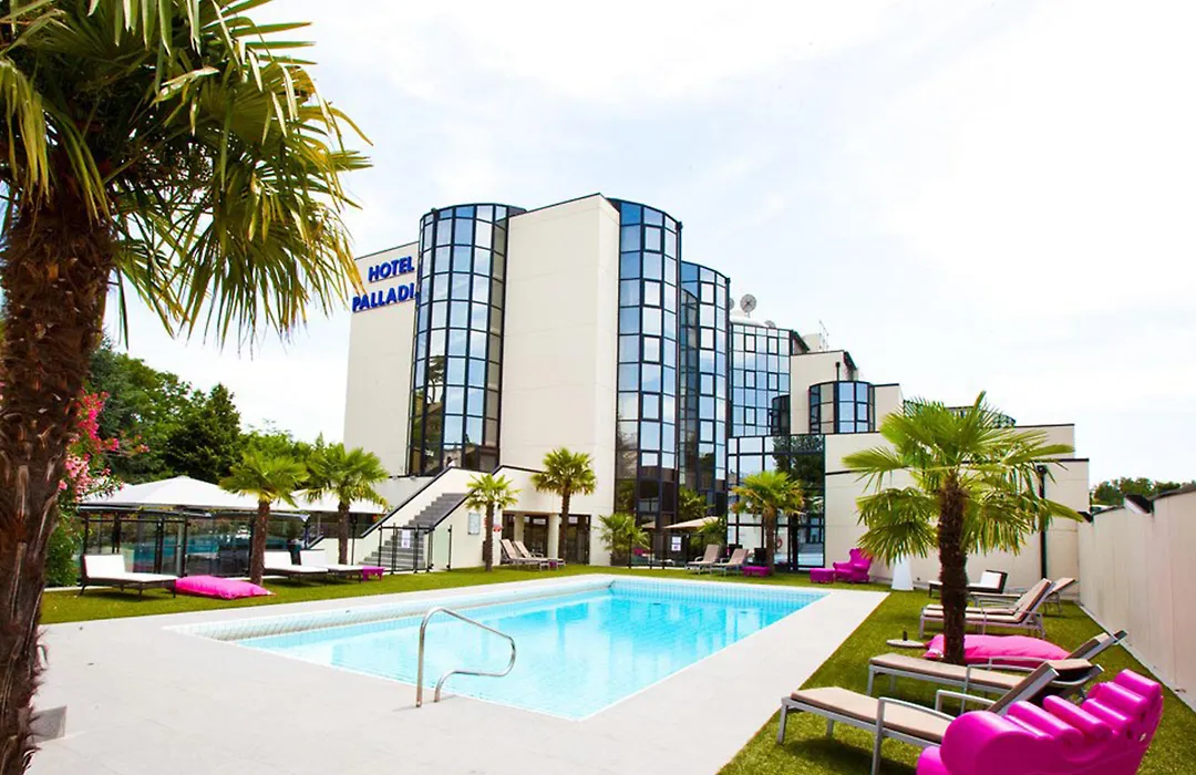 Hotel Palladia-1