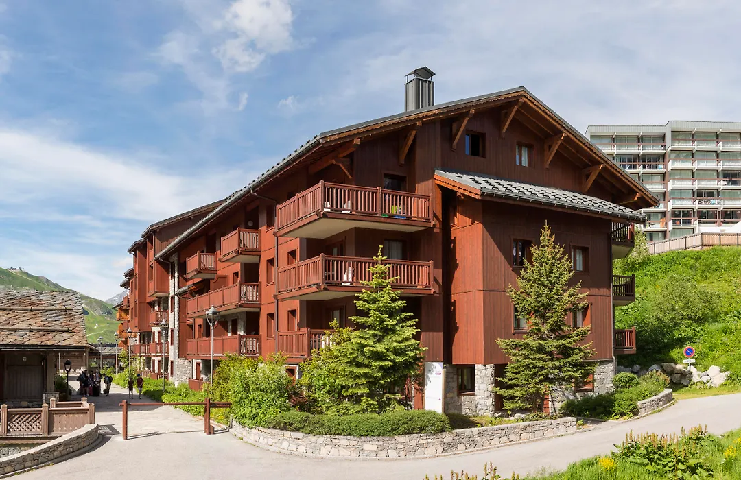 Residence Pierre & Vacances Premium L'Ecrin Des Neiges-1