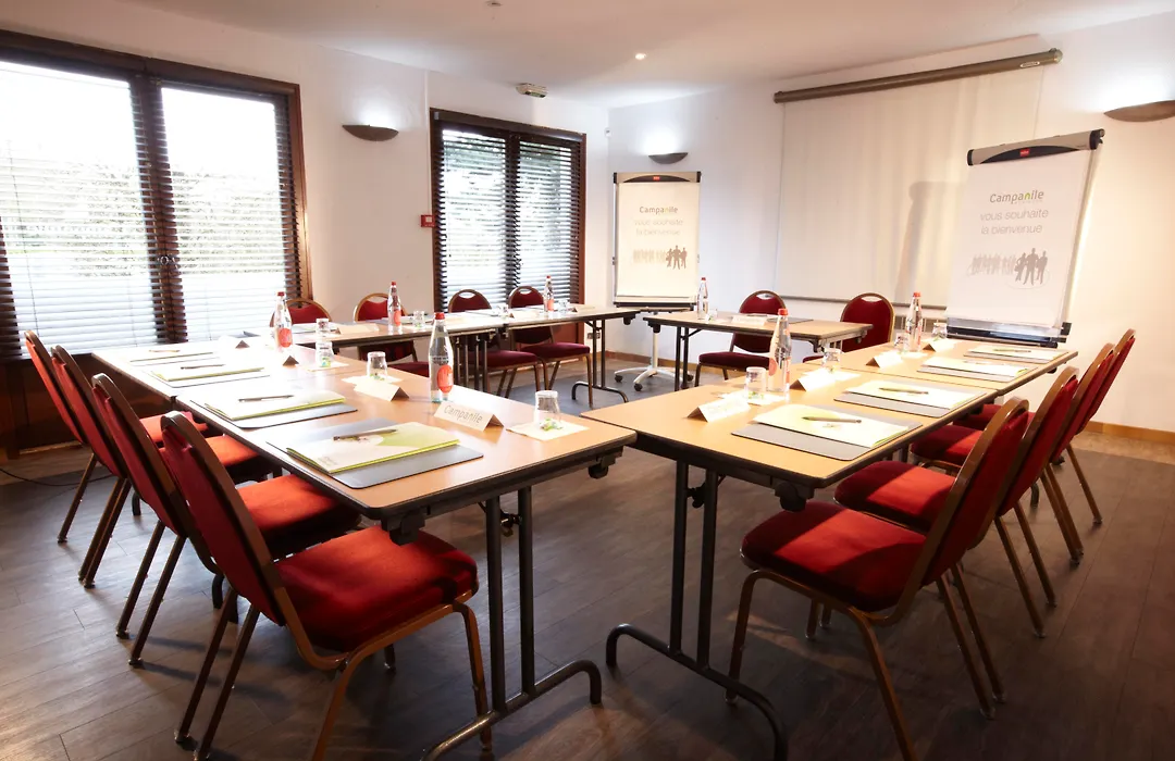 Greet Hotel Versailles - Voisins Le Bretonneux-1