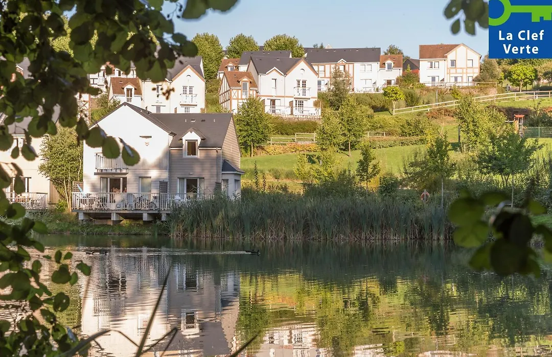 Village Pierre & Vacances Normandy Garden-1