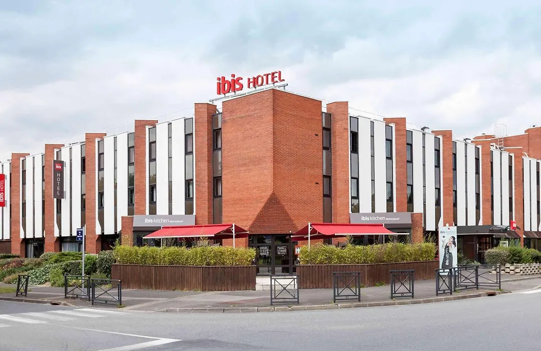 Ibis Évry-Courcouronnes-1