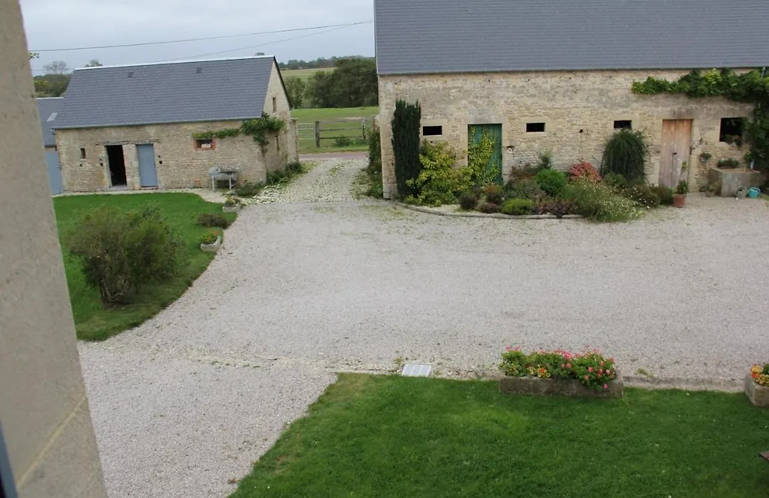 Chambres D'Hotes De Letanville-1