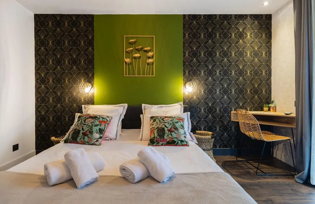 Chambre D'hôtes Chez Dom-1