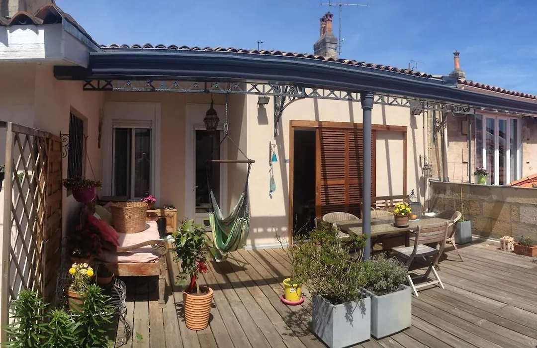 Calme , Proche Du Centre, Grande Terrasse, Petit Dejeuner-1