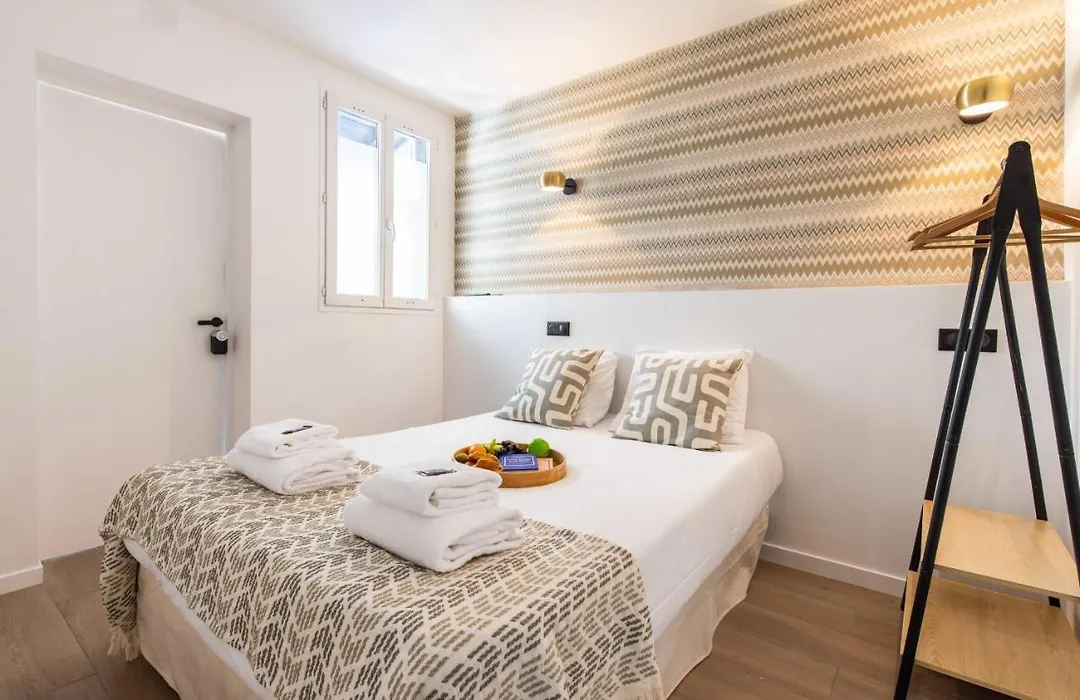 Cosy Bedroom - Tour Eiffel Champs De Mars 17B-1