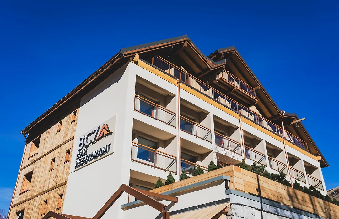 Hotel Base Camp Lodge - Les 2 Alpes-1
