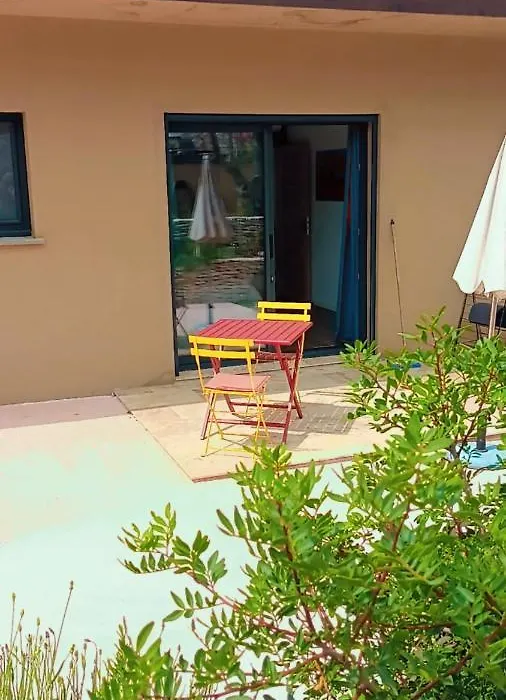 Agréable chambre dans le maquis-1