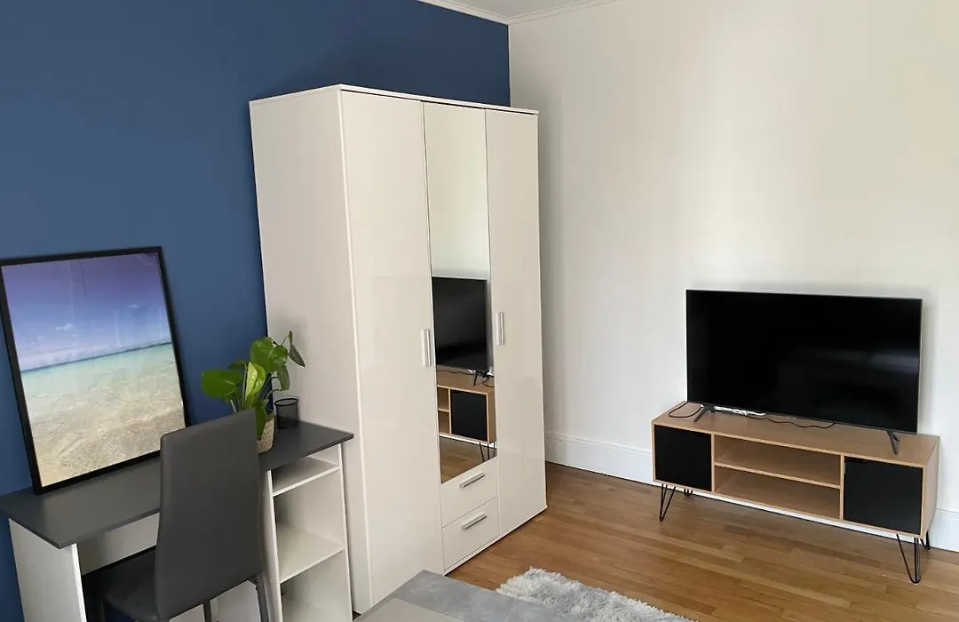 Chambre privée proche centre et gare 3-1