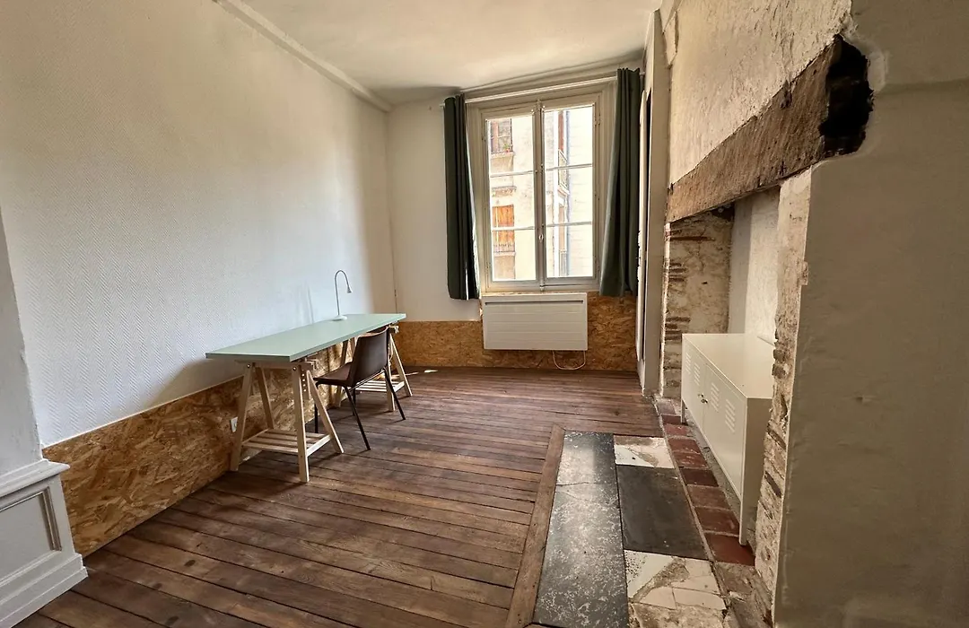 Chambre dans maison originale en centre ville-1