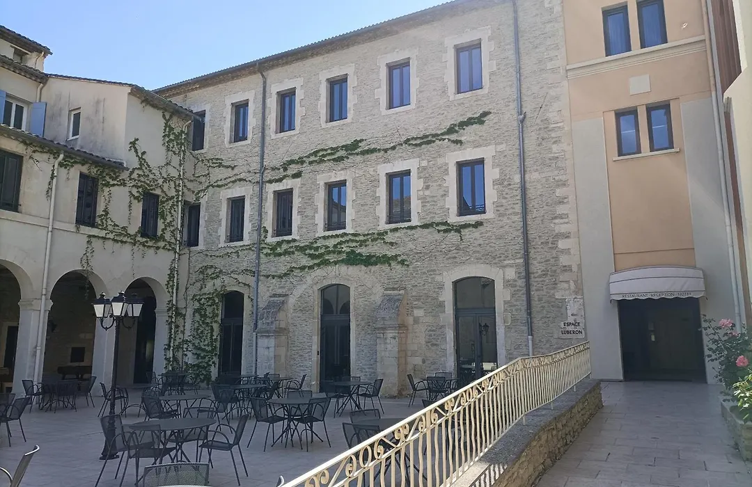 Hôtellerie Notre Dame de Lumières-1