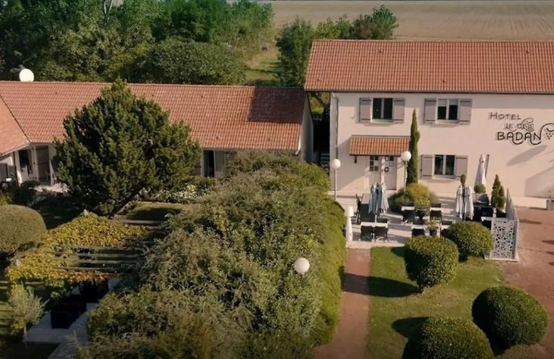 Hôtel Le Clos Badan-1