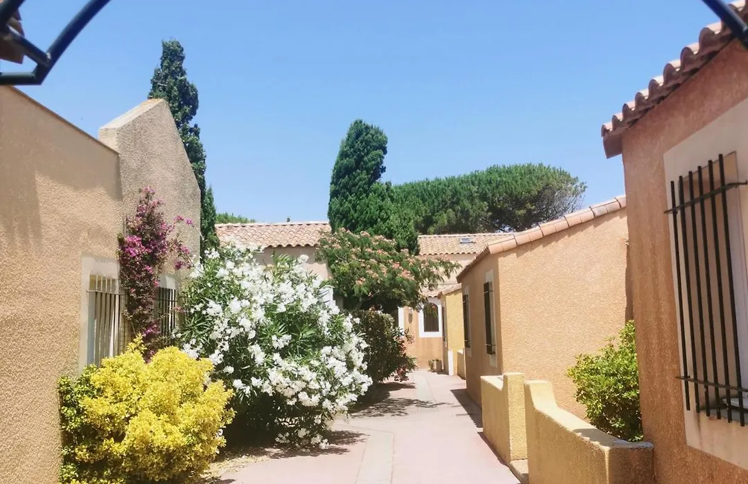 Residence L'Oustal Des Mers-1