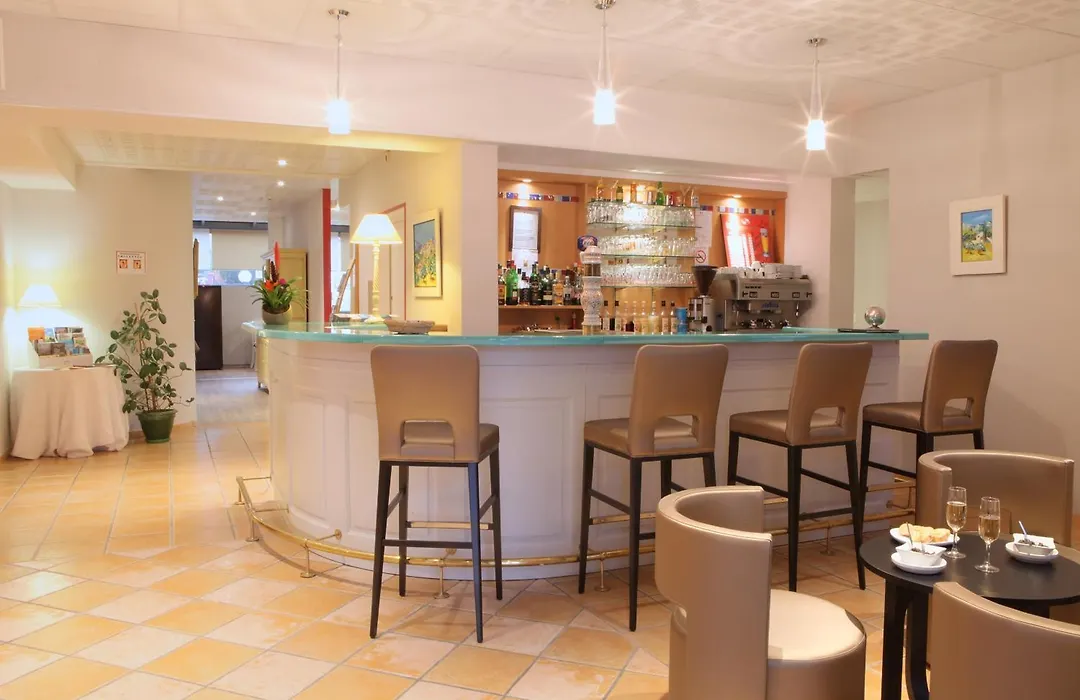 Best Western Hôtel Le Sud-1